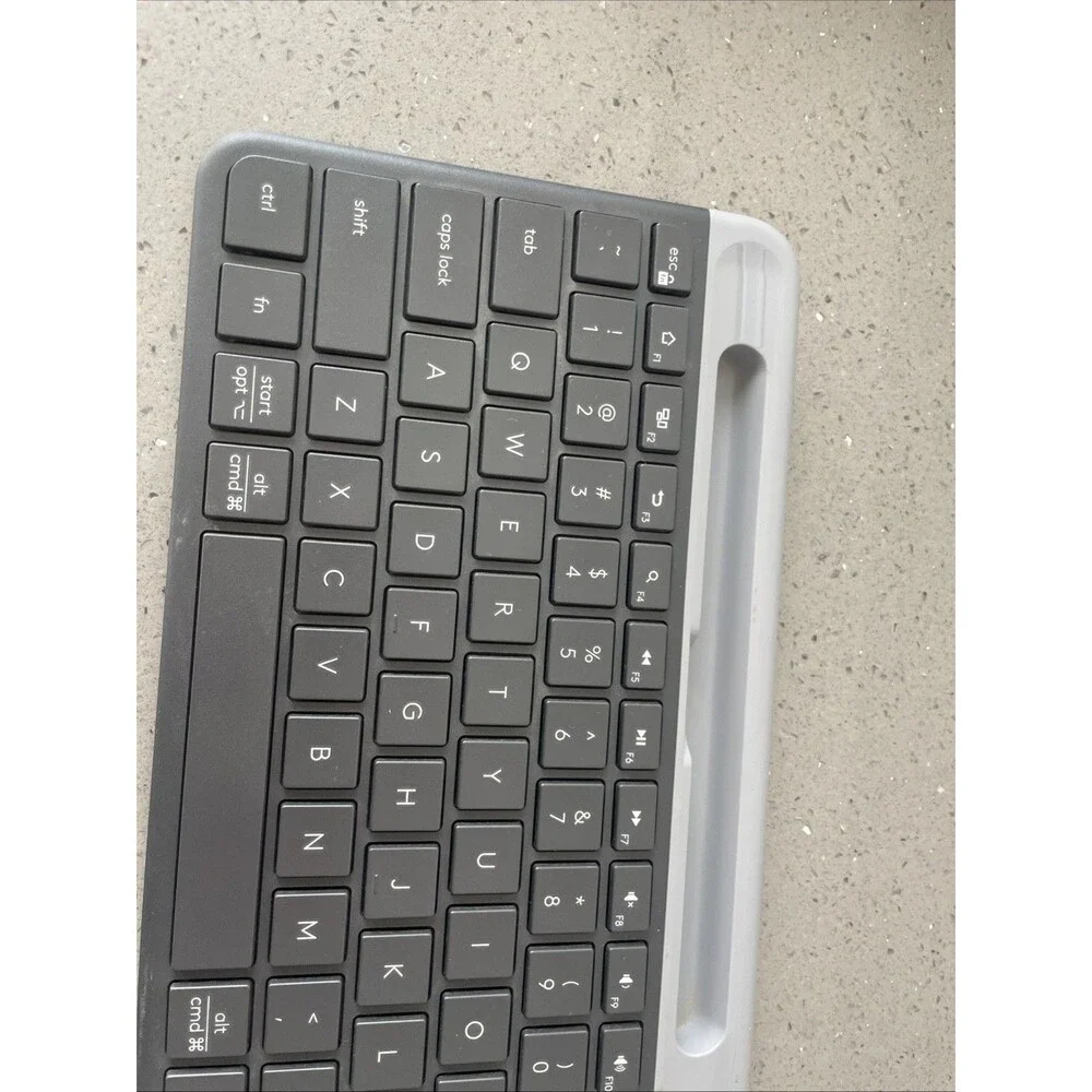 Logitech no dongle